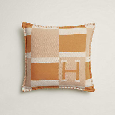 Pillows - Home Textiles | Hermès USA Pillows - Home Textiles | Hermès USA